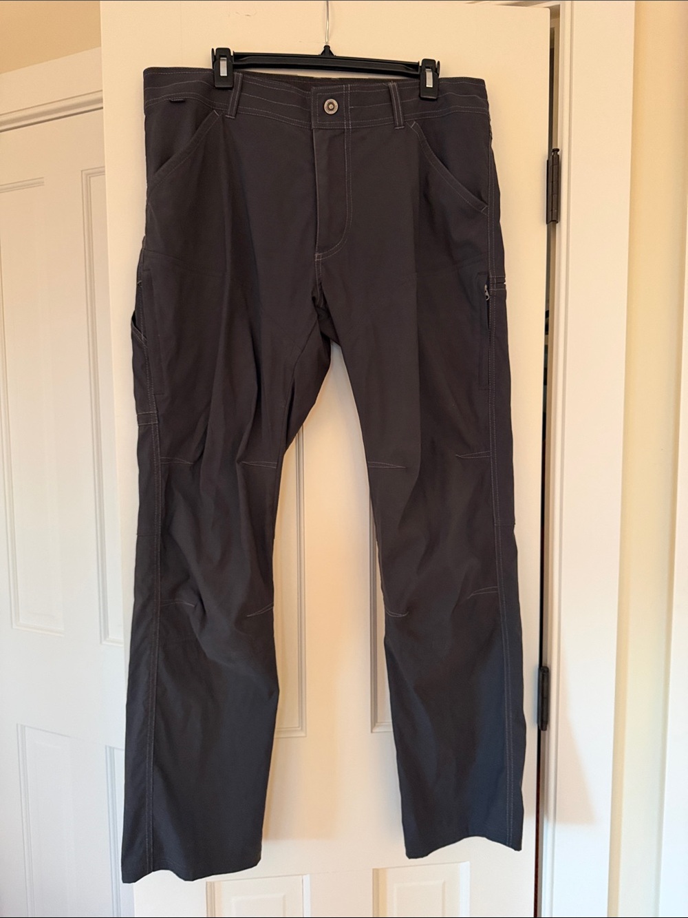 Kuhl Men's Charcoal Cargo Pants - 36x32